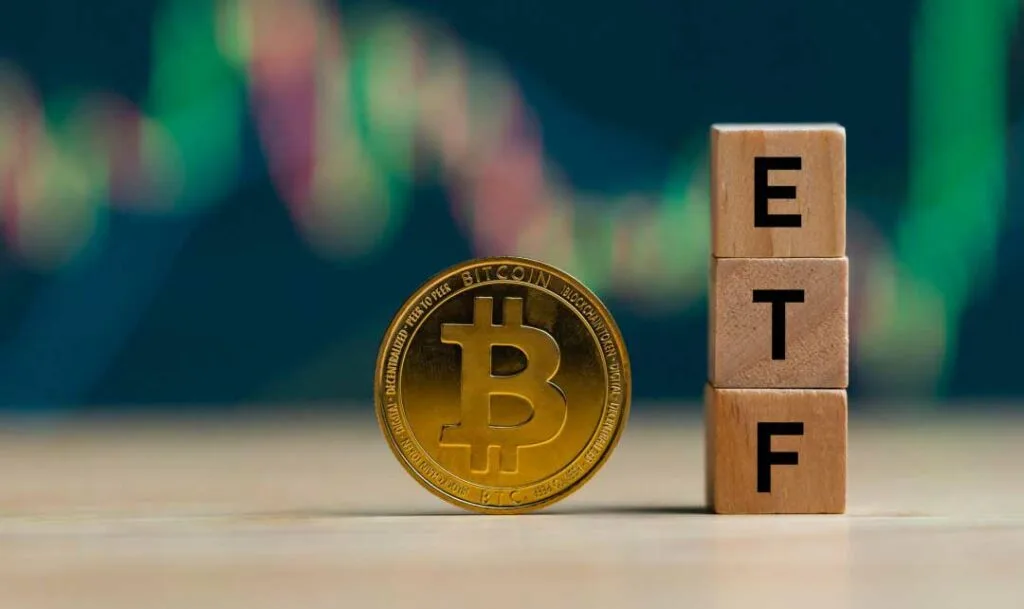 چراغ سبز فدرال رزرو به پذیرش ETF بیت کوین، باعث افزایش قیمت این ارز دیجیتال شد.