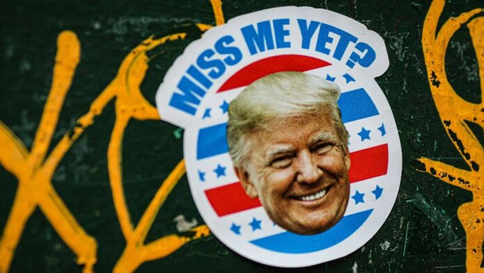 trump-starting-to-praise-bitcoin اشارات مثبت ترامپ به بیتکوین میتواند حاکیاز تغییر نگرش او به ارز دیجیتال باشد.