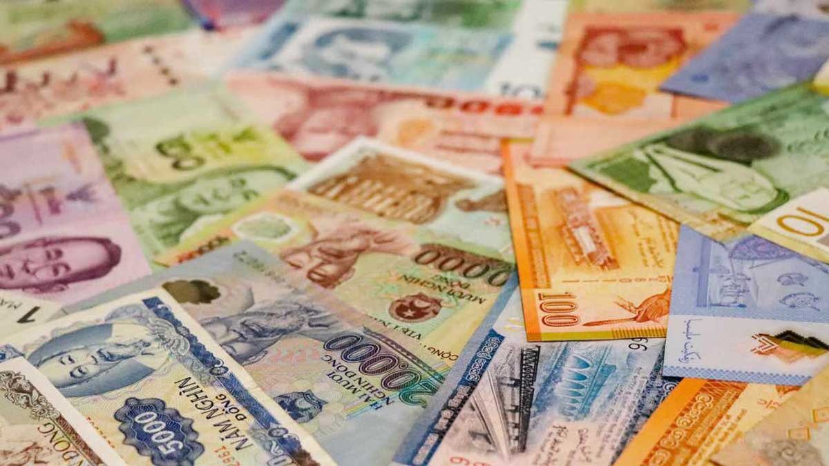 ارز فیات را می‌توان واحد رسمی پول یک کشور دانست