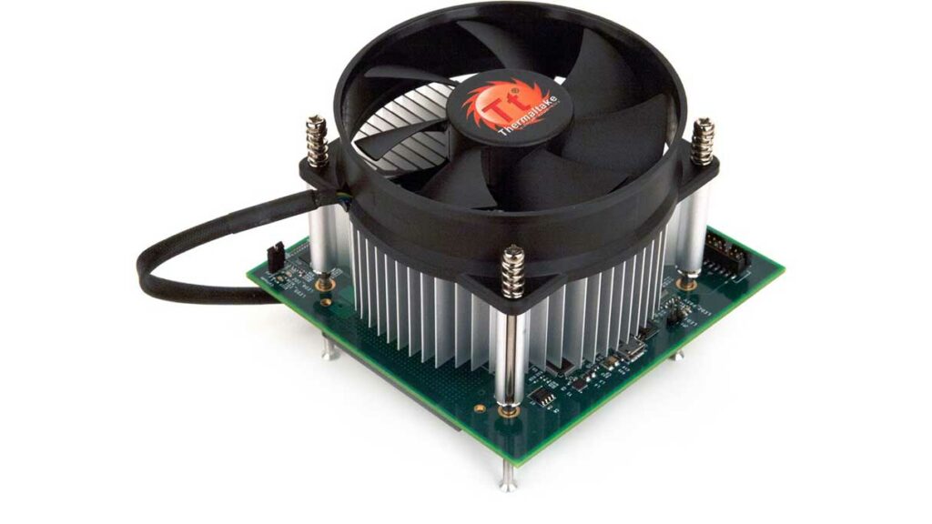 دستگاه ماینر FPGA اغلب سریع‌تر و کارآمدتر از GPUها برای اکثر الگوریتم‌های استخراج هستند، 