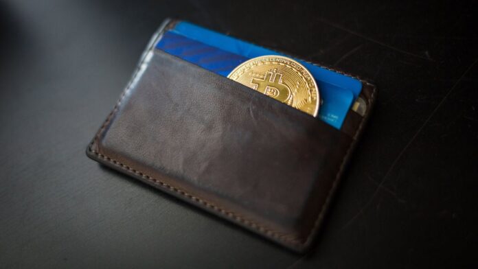 جک دورسی، بنیان‌گذار توییتر، از کیف پول جدید بیت کوین Bitkey رونمایی کرد.