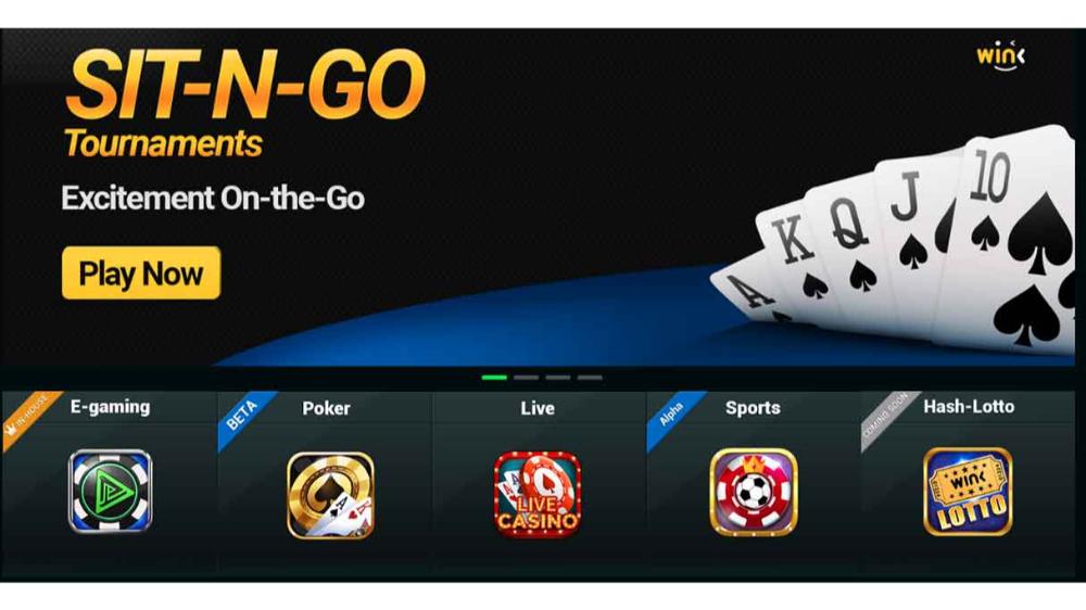 لوگوی بازی ارز دیجیتال وینک در کنار المان‌های مختلف آن مانند کارت‌های بازی