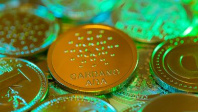 سکه‌ی کاردانو و دیگر ارزهای دیجیتال زیر نور سبز