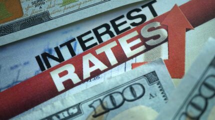 نرخ بهره و دلارهای آمریکا