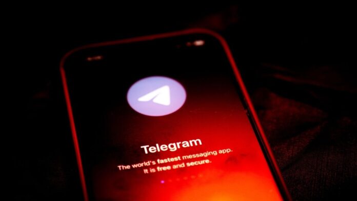 france-telegram-pavel-durof تلگرام با پس زمینه قرمز مشکی