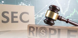 آیا SEC ریپل را کالا شناسایی میکند؟ تأثیر آن بر بازار برخورد چکش قاضی با بلوک در پسزمینه لوگوی SEC و نمای دیجیتالی لوگوی ریپل، نماد تلاقی قانون و بازار ارز دیجیتال