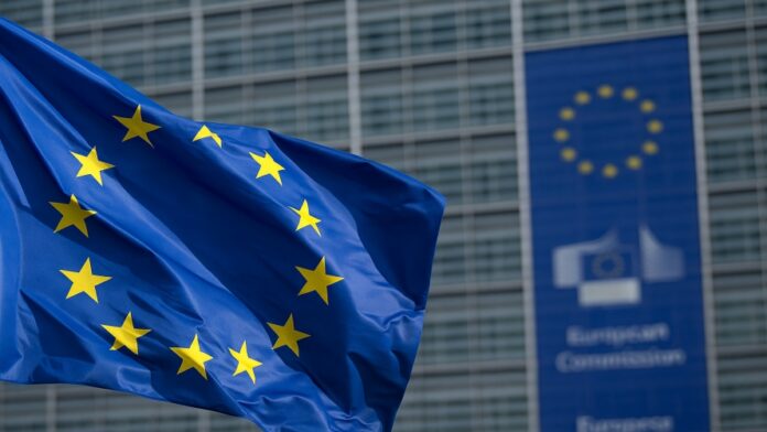 eu-to-track-all-crypto-transactions-under-new-aml-push-warns-eurogroup-president اتحادیه اروپا همه تراکنشهای رمزارزی را زیر نظر میگیرد