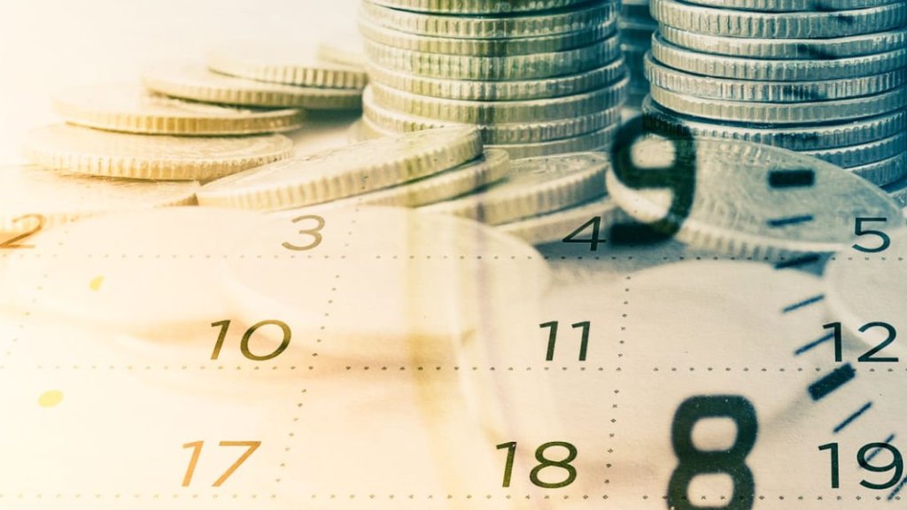 ۵. مواجهه با پیش‌بینی‌ها در برابر نتایج واقعی: کدام اهمیت دارد؟